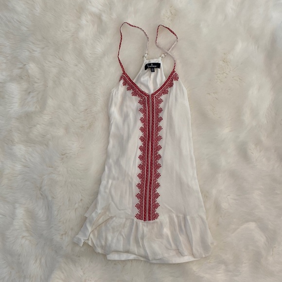 Lulu’s white and red summer dress - Picture 1 of 3